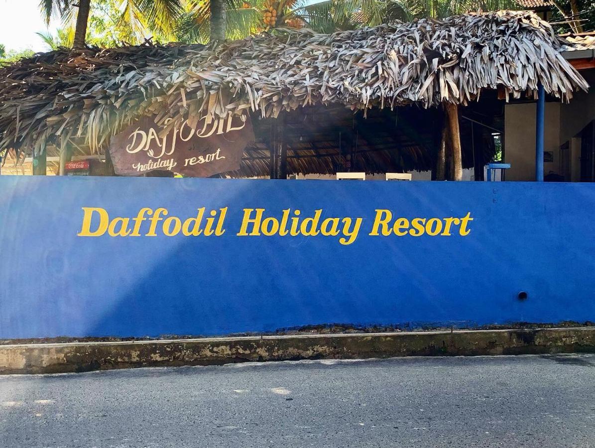 Daffodil Restaurant & Holiday Resort Unawatuna Esterno foto